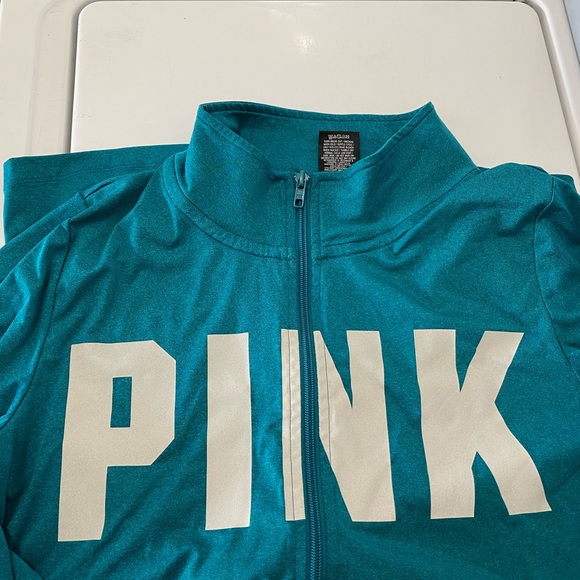 PINK Victoria's Secret Tops - PINK brand teal sport top with thumb holes